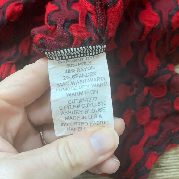 Tianello by Steven Barraza Textured Red & Black Patterned Tunic M - Picture 5 of 5